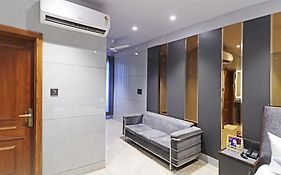 Hotel Preet Inn Newly Built Lux Collection Near Nizamuddin Railway Station